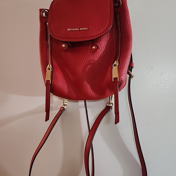 Michael Kors Viv Convertible Backpack - Picture 3 of 14
